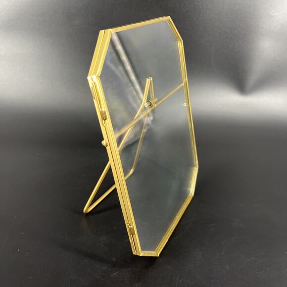 Hexagon Brass Hinged Double Glass Pressed Flower Stand Up Picture Frame 6 X 8 - Picture 2 of 13